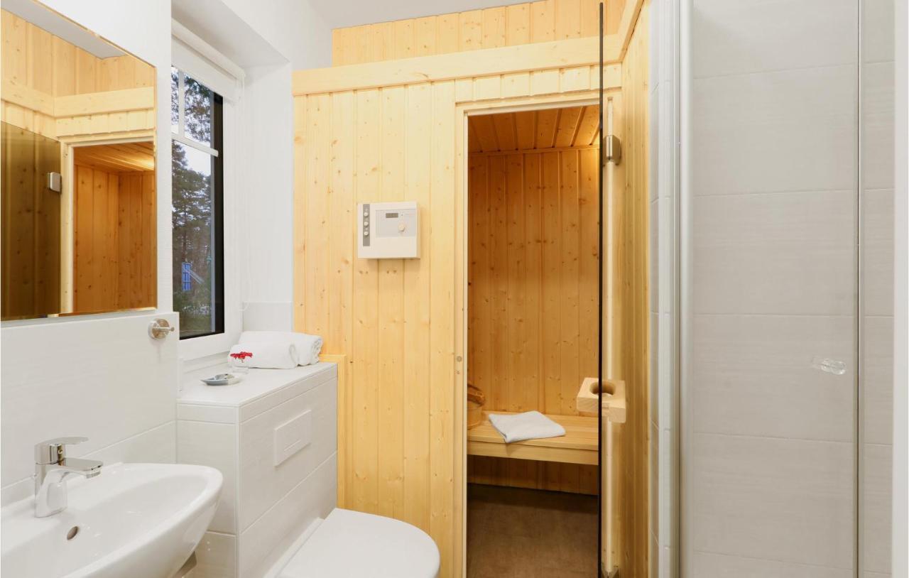 Villa Reetdachhaus 11 Auf Usedom Kutzow Exterior foto